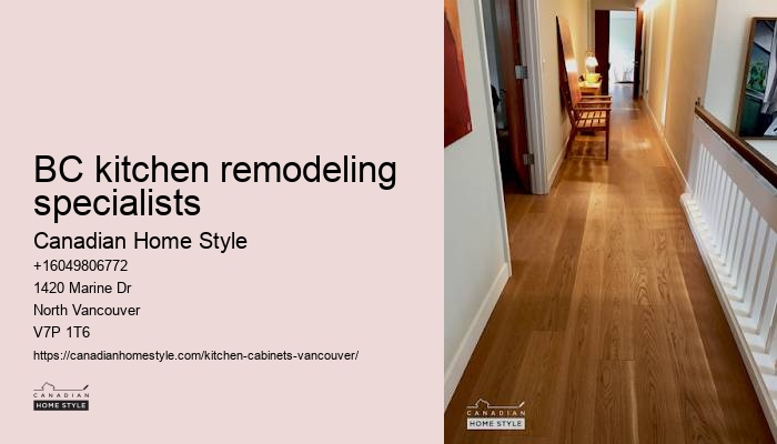 Maple kitchen cabinets